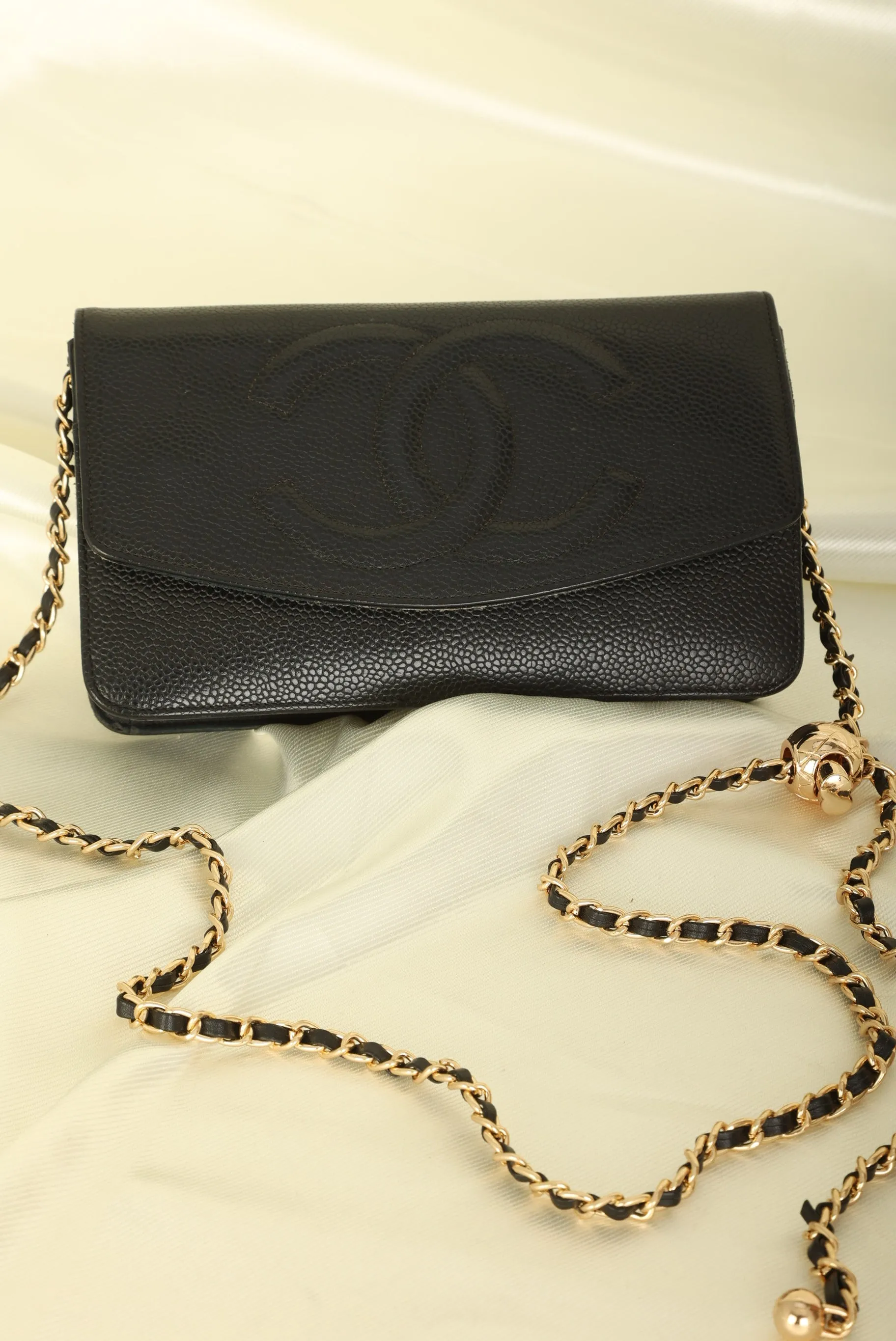 Chanel Caviar Timeless Wallet on Chain