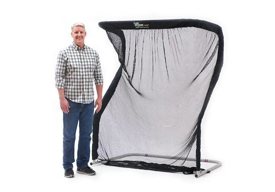 The Net Return Mini Pro Series V2 Golf Net